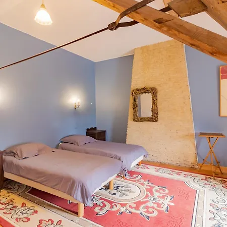 Le Presbytere De Pompiac 펜션 *